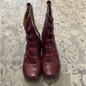 Jafa burgundy boots, size 9.5/40